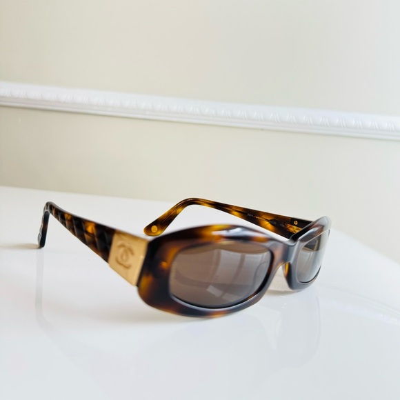 LIKE NEW π€ RARE CHANEL tortoise gold sunglasses 5014 - Picture 11 of 14